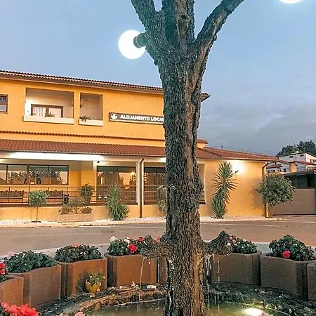 Restaurante Dom Dinis Bed and Breakfast 4*