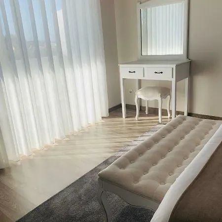 Restaurante Dom Dinis Nocleg ze śniadaniem 4*